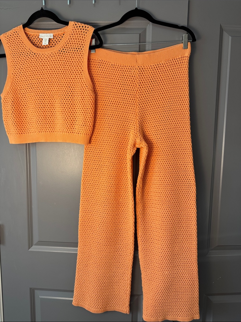 House of Harlow 1960 Orange Crochet Two-Piece Set Size M